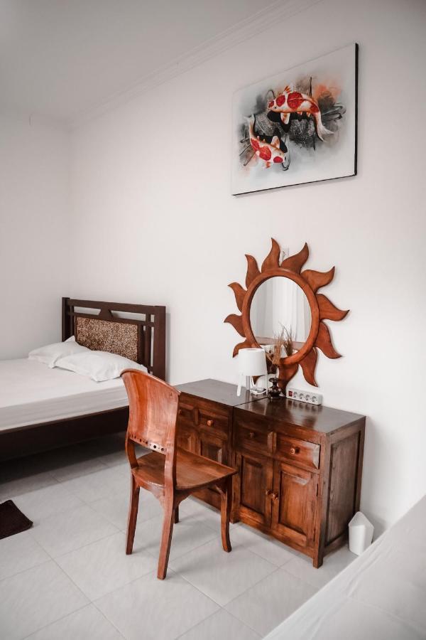 Tropical Paradiso Homestay Banyuwangi  Exterior photo